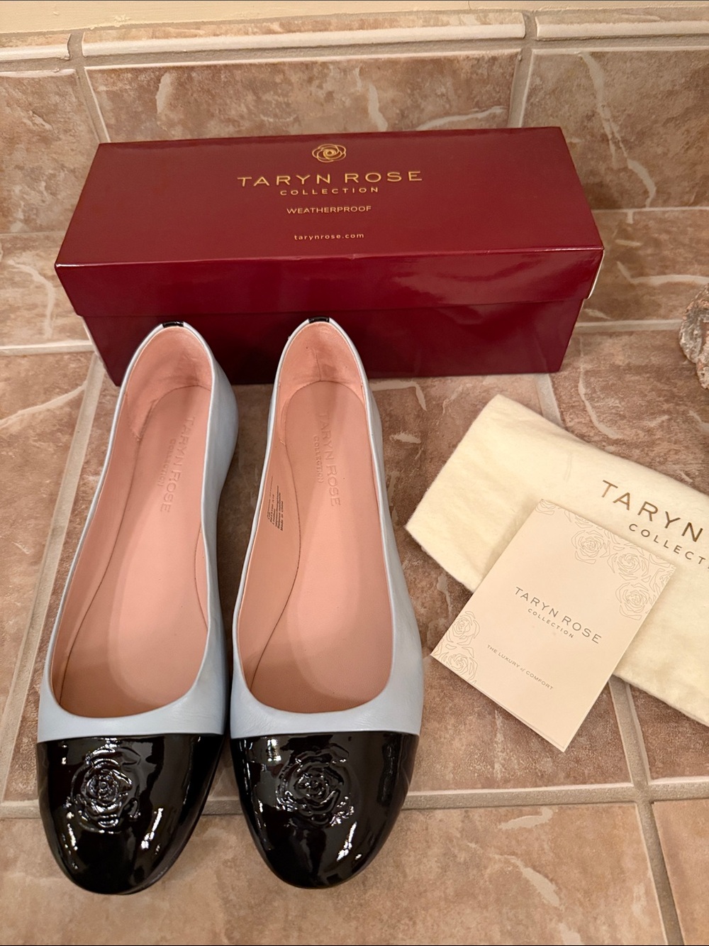 Taryn Rose ballet flats